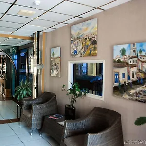 2* Otel San Remo